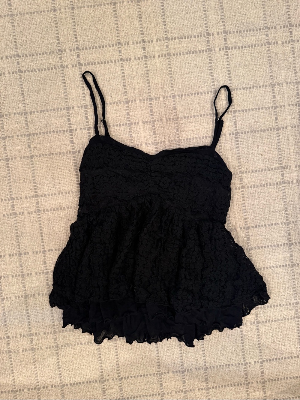 Promesa Black Lace Peplum Camisole